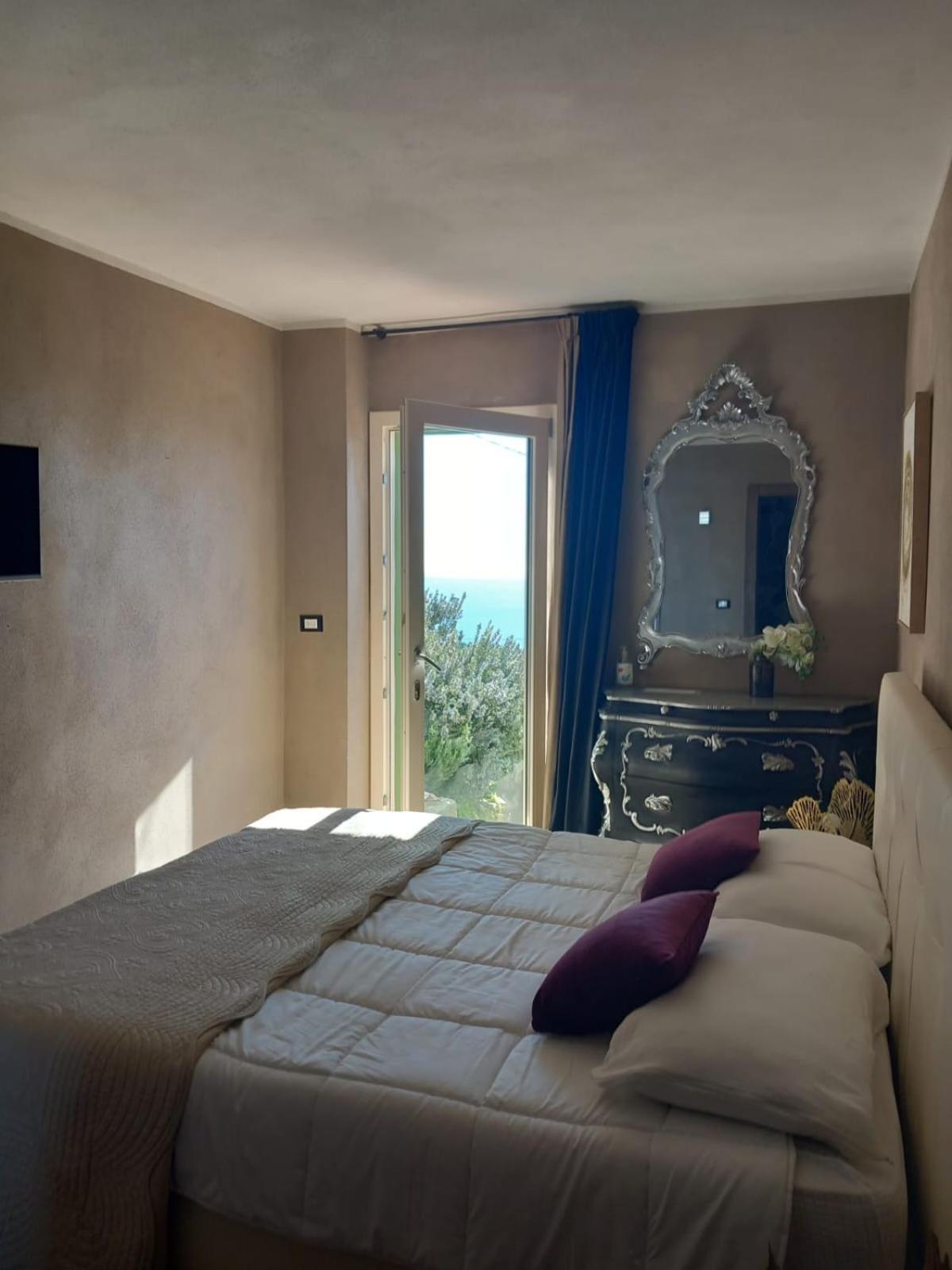 Dolci Risvegli Appartamento Vista Mare Ventimiglia Pokój zdjęcie